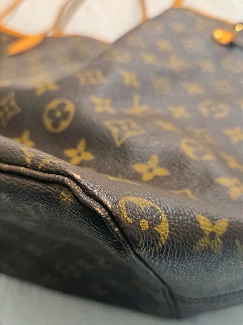 The Authentic Louis Vuitton Neverfull GM Monogram Canvas Tote Bag